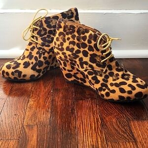 EUC Bella Marie Leopard Print Lace Up Booties